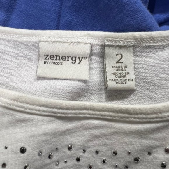 Chico's Zenergy Blue & White 3/4 Sleeve Blouse Size Large - Picture 8 of 8